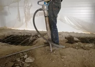 Демонтаж бетонного фундамента 2