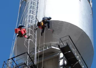 Покраска резервуаров 3